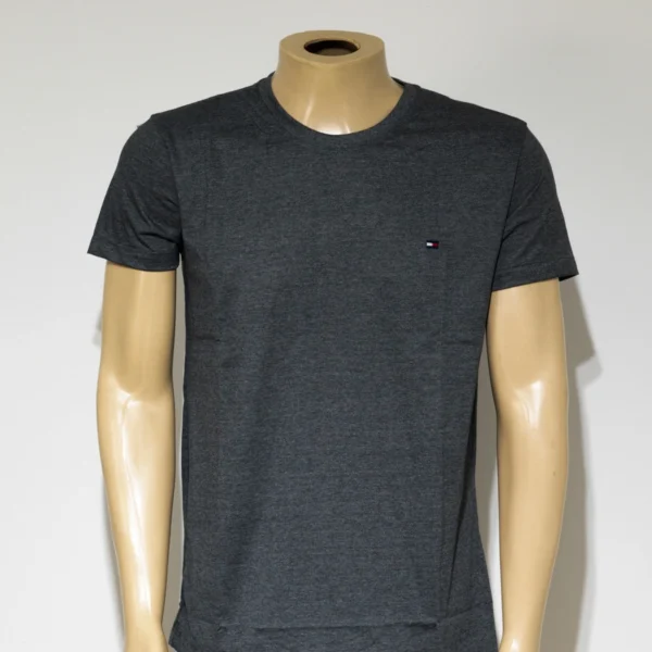 Camisa Tommy Hilfiger Básica Peruana - Imagem 21
