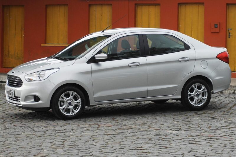 Vendo Ford KA+ Sedan 1.0 Tivct Flex 4P 2017