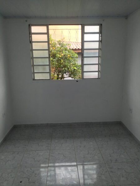 Alugo casa no Boqueirão