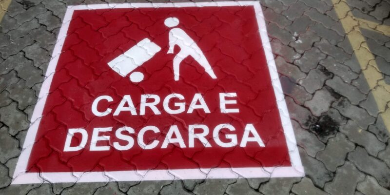 Empresa Especializada em Sinalização Vertical (Placas) e Pintura Horizontal de Transito