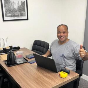 VCR Construções - Fazemos Reformas de Cozinhas Banheiros e Empresas e Salas Comercial