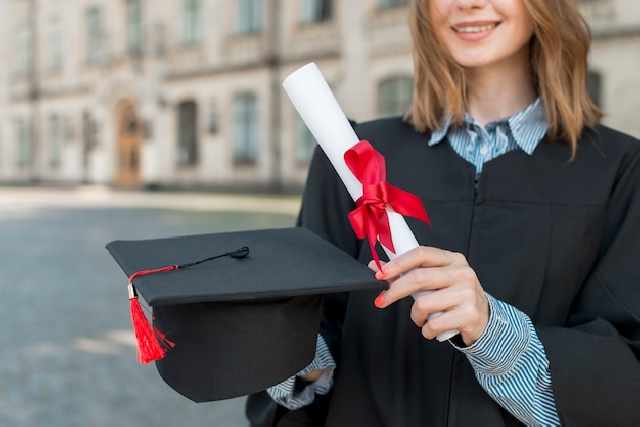 Diploma nível superior online - Pague só após receber