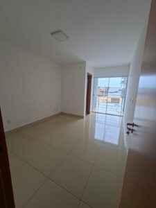Alugo sobrado What 62 99355-4385