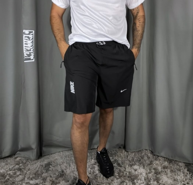 Bermuda masculina tactel com elástano