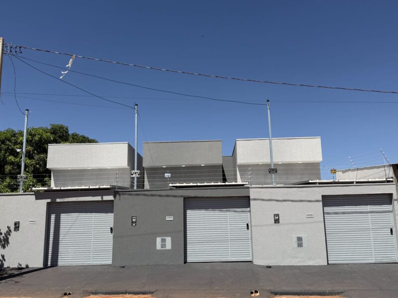 CASA C/ 3 QUATOS A VENDA, SETOR PONTA KAYANA, TRINDADE - GO