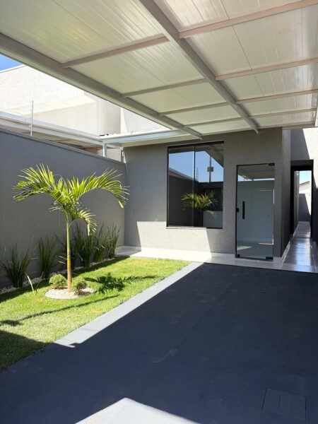 CASA C/ 3 QUATOS A VENDA, SETOR PONTA KAYANA, TRINDADE - GO