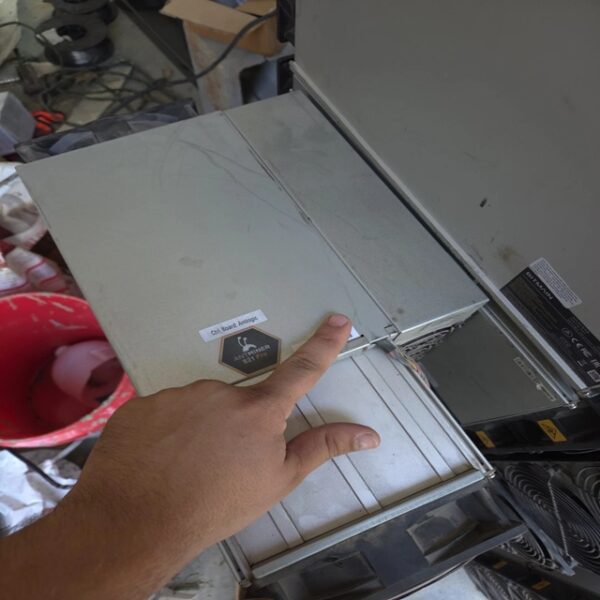 À Venda stock Bitmain S21 Pro 234THs SHa256 S21 XP BTC asic Miners