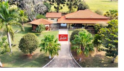 FAZENDA C/ 122 HÁ LEITEIRA E PECUÁRIA A VENDA NA REGIÃO DE ITAPETININGA-SP
