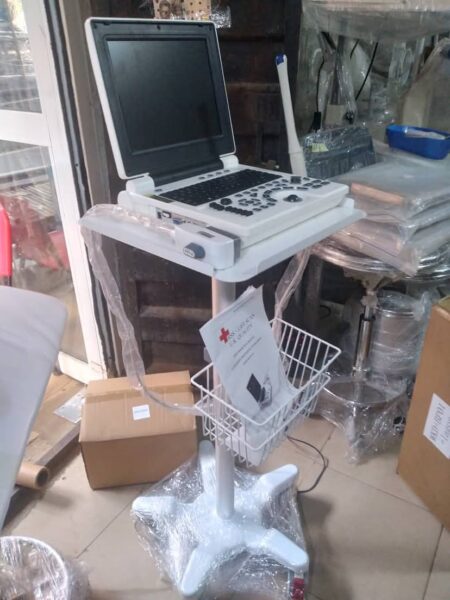 Equipamentos médicos, luvas, aparelhos de ECG, equipamentos cirúrgicos, laboratório, aparelhos de ultrassons,